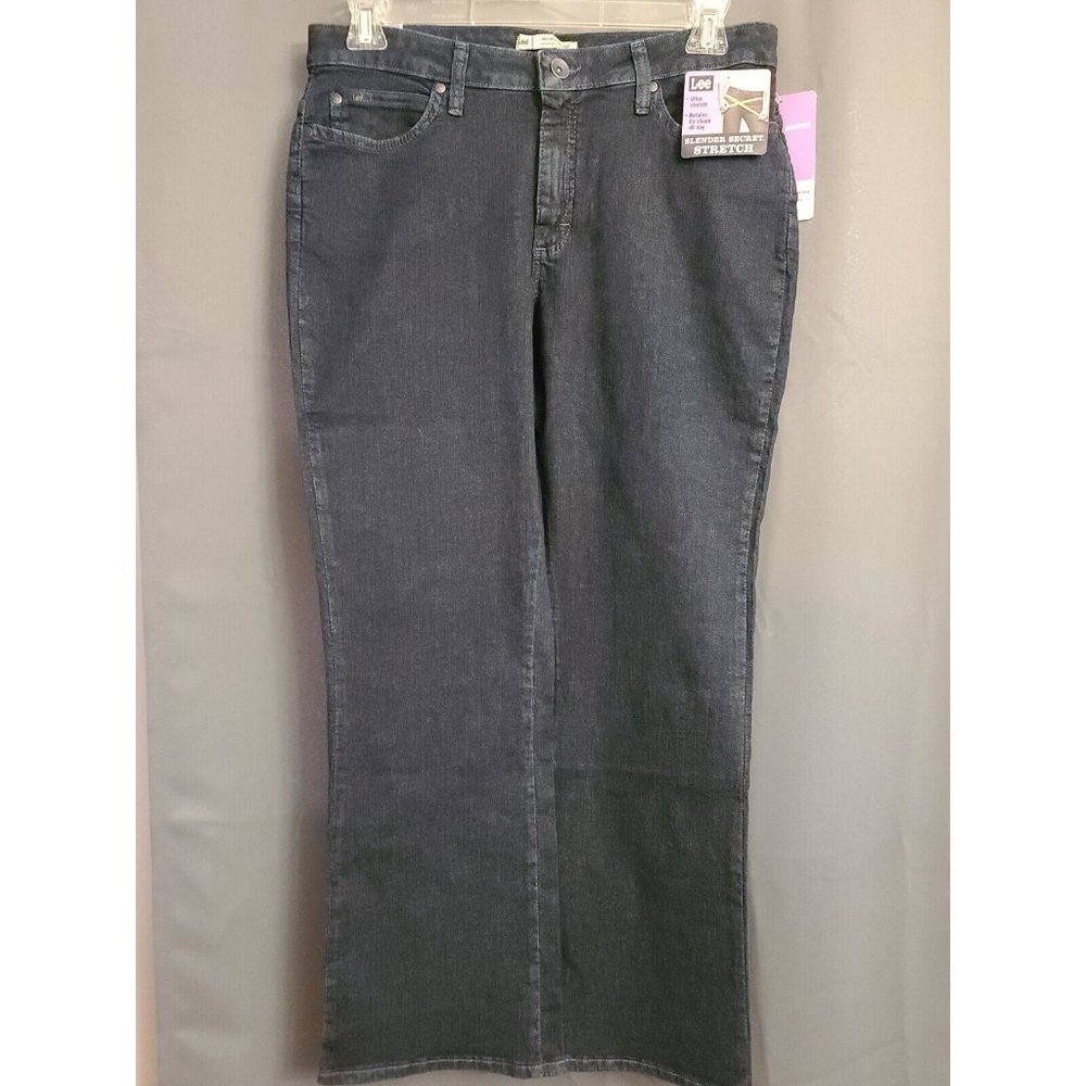 Lee Blue Denim Slender Secret, Mid-rise, Boot Cut Jeans. Size 14 Short